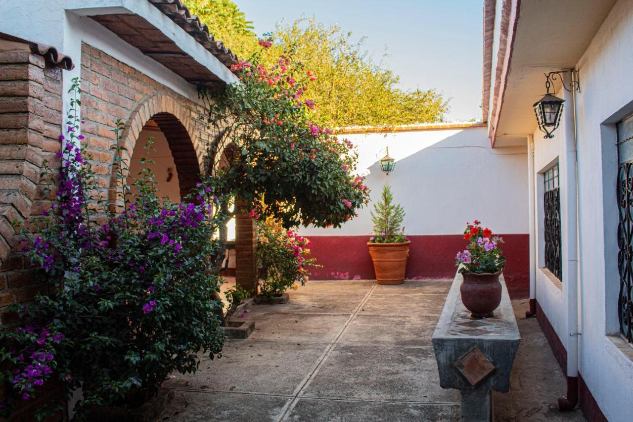 Villa Flores, Casa En El Centro De Mascota Exterior foto